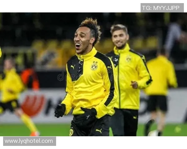 德乙焦点战圣保利迎战汉堡两队争夺季后赛资格的关键对决